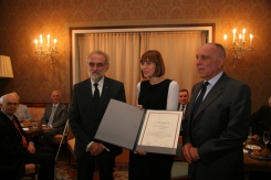 Commendation ceremony to donators of the Museum for Medicine and Pharmacy